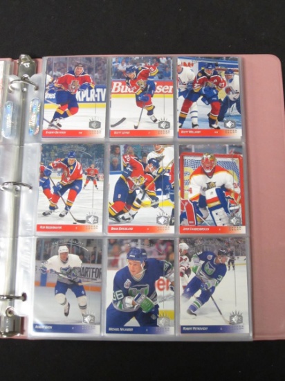 BINDER OF HOCKEY CARDS UPPER DECK SP