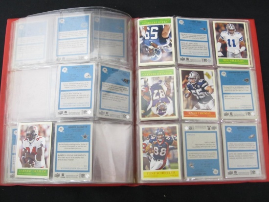 SMALL BINDER OF FOOTBALL CARDS