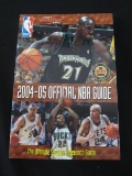 THE SPORTING NEWS OFFICIAL NBA GUIDE 2004-05 GARNETT PARKER JEFFERSON