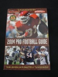 THE SPORTING NEWS PRO FOOTBALL GUIDE 2004 BRADY URLACHER MCNAIR HOLMES