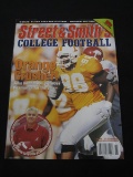 STREET & SMITH COLLEGE FOOTBALL 2001 GUIDE JOHN HENDERSON