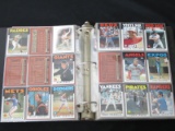 BINDER OF 1986 TOPPS BASEBALL CARDS VARIOUS PLAYERS