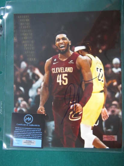 DONOVAN MITCHELL SIGNED 8X10 PHOTO CERTIFIED COA