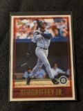 1997 Topps #300 Ken Griffey Jr. HOFER