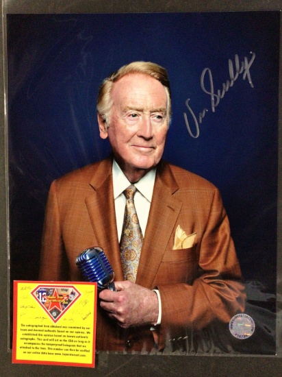 Vin Scully American Sportscaster autographed 8x10 with Coa