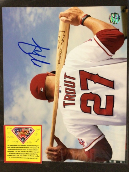 Mike Trout Los Angeles Angels Autographed 8x10 with Coa