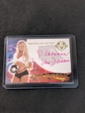 Katarina Van Derham pink Auto 2006 Bench Warmer #13 of 30 card