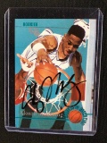 1995 CLASSIC ALONZO MOURNING AUTOGRAPH SIGNED CARD W/ RED CARPET AUTHENTICS COA