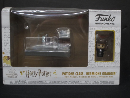 MINI MOMENTS, POTIONS CLASS, HERMIONE GRANGER "HARRY POTTER WIZARDING WORLD