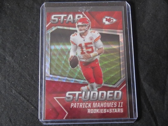 2021 ROOKIES AND STARS PATRICK MAHOMES STAR STUDDED RED WAVE PRIZM CHIEFS