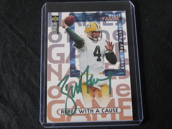 BRETT FAVRE SIGNED TRADING CARD WITH RED CARPET COA PACKERS