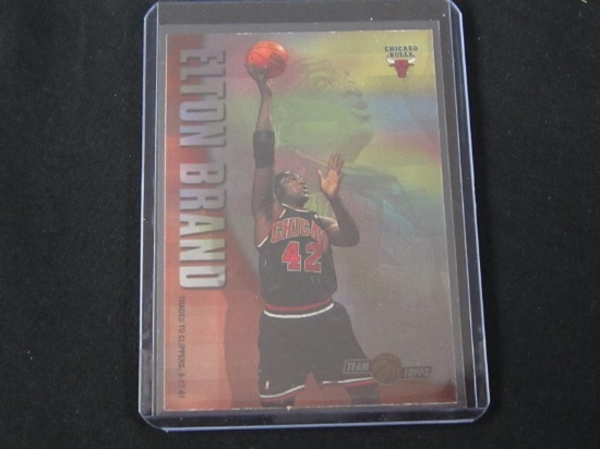 2001 TOPPS ELTON BRAND TEAM TOPPS BULLS