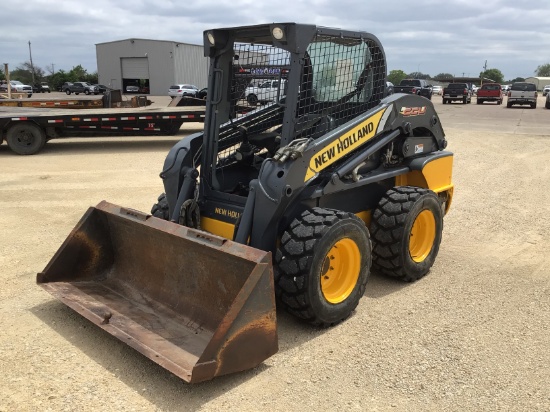 2012 New Holland L220