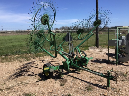 John Deere 702