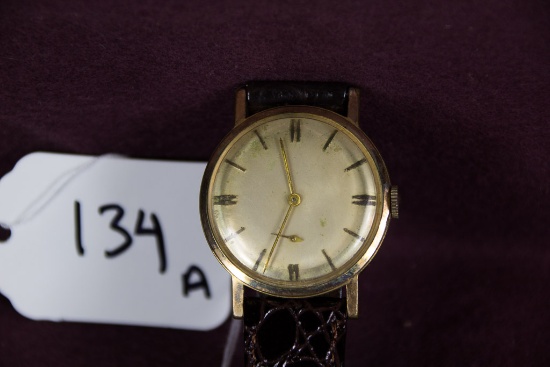 Unmarked on face (Gruen) 17jw round wristwatch