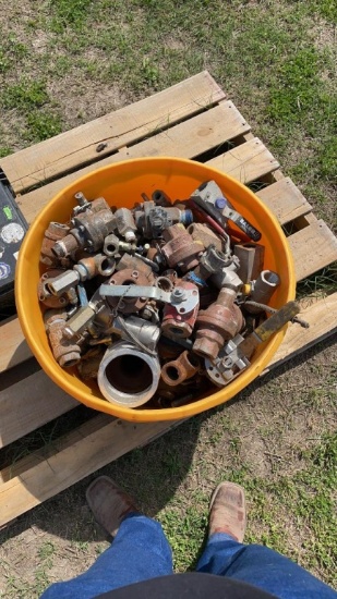 Miscellaneous steel pipe parts and fittings