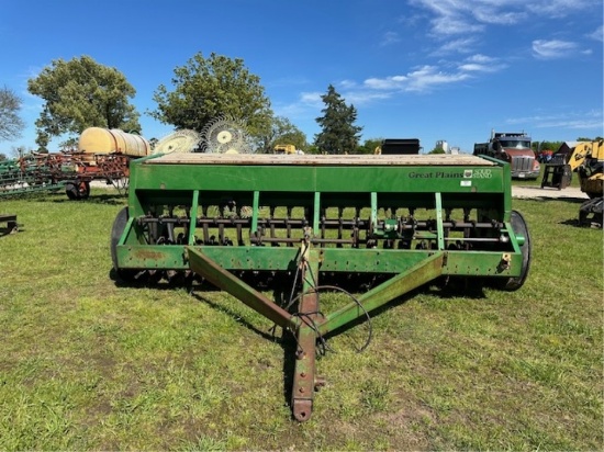 Great Plains 8300 13ft End Wheel Drill