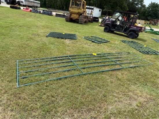 16FT Priefert Panel (1)