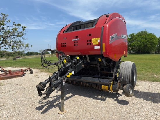Case IH RB465 2022