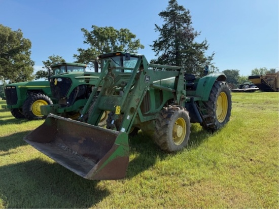 John Deere 6715