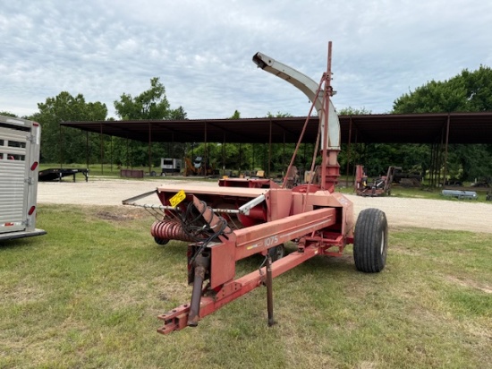Gehl 1075 Harvester