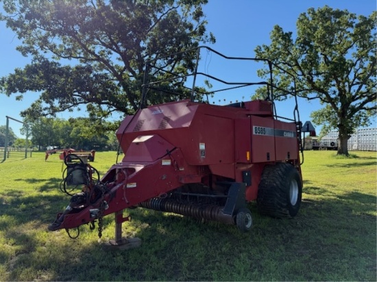Case 8585 Square Baler