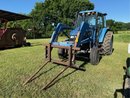 New Holland TS110