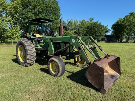 John Deere 2840