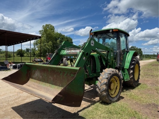 John Deere 6215