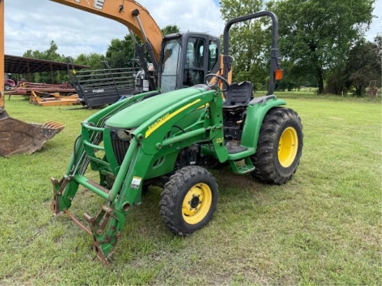 John Deere 3720