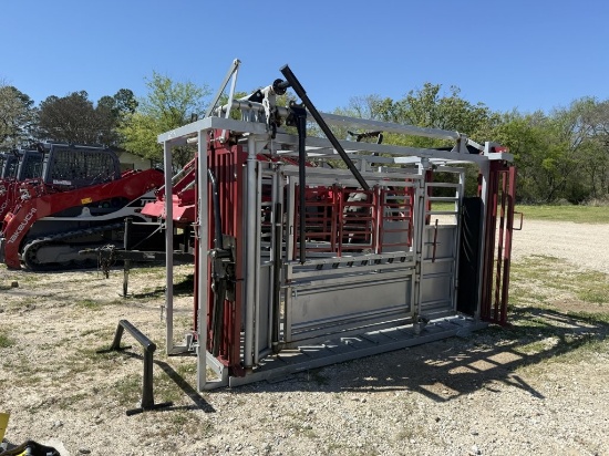 SQUEEZE CHUTE