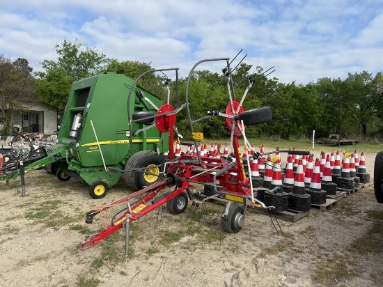 2019 Massey Ferguson TD 524 TR-HYR