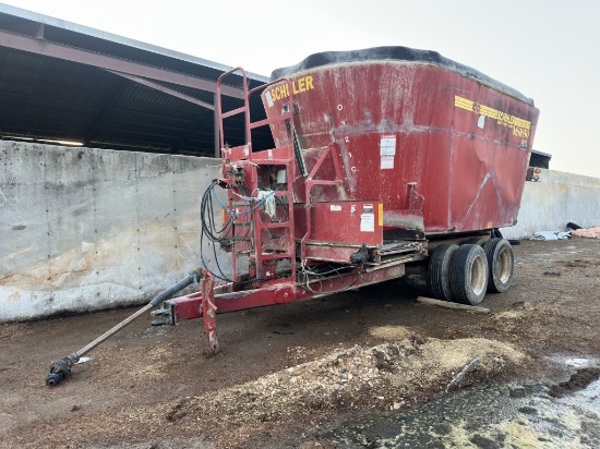Schueler MS1050 Feed Wagon