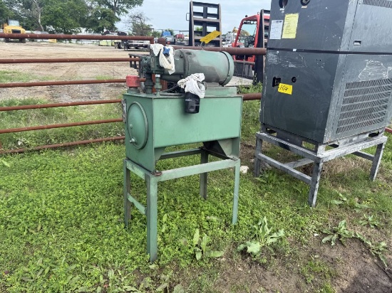 Industrial Air & Hyd. T20 Air Compressor