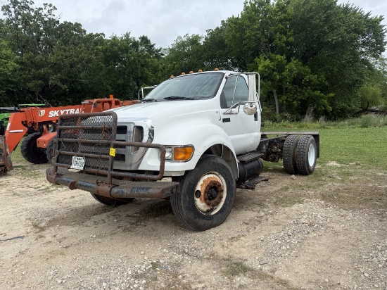 2009 Ford F-750 XL Super Duty
