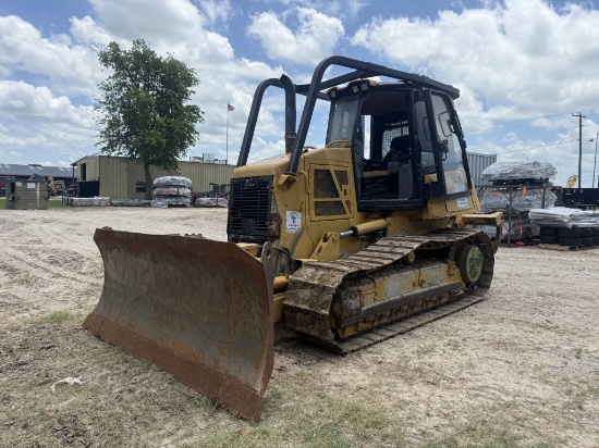 2011 Caterpillar D6K DOZER