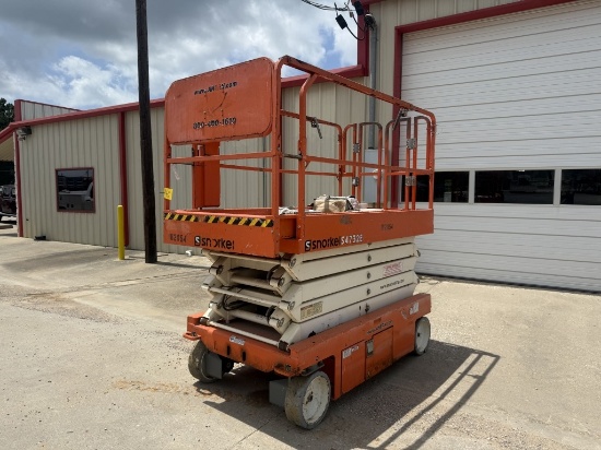 2016 Snorkel 4732E Scissor Lift