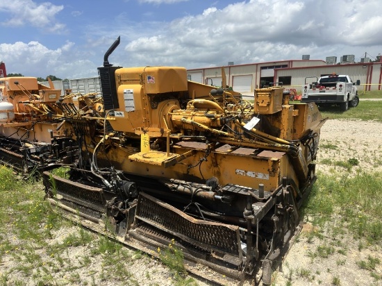 Leeboy L1000B Asphalt Paver