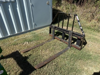 Armstrong Ag 4,000lbs Pallet Forks
