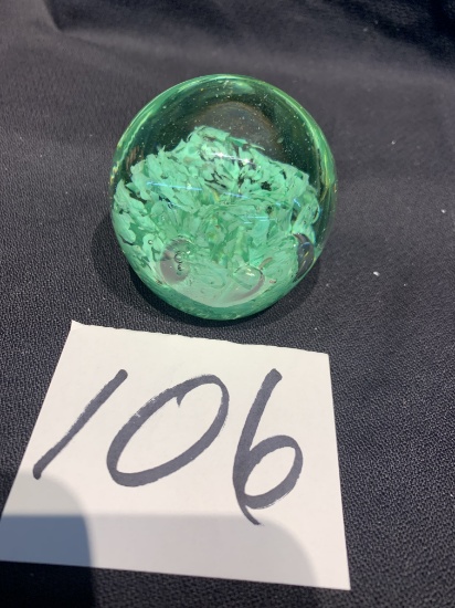 Art Glass Green Paper Weight 2 1/2 Diameter