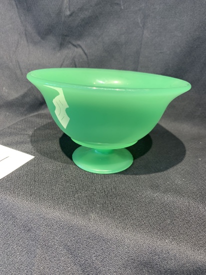 Art Glass Vintage Fenton Rolled Edge Jadite Bowl 4.25 In Tall 7 1/8 Diameter