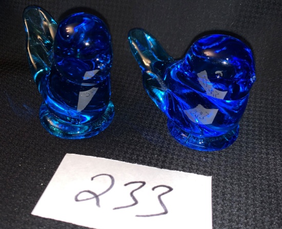 Pair Of Vintage Cobalt Blue Songbirds Paperweights Art Glass