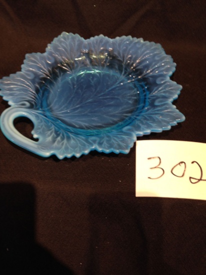 vintage FENTON Art Glass Blue Opalescent Leaf Plate 9"