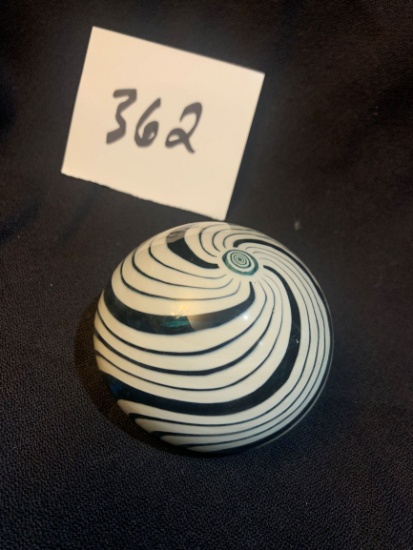 rare SWIRL art glass psychedelic paperweight SIGNED with a P on bottom VERY COOL! 3" diameter