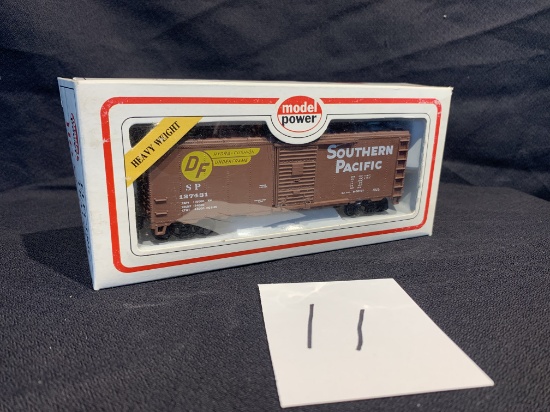 Southern Pacific Model Power Electric Trains Ho Scale 7974 40' Box With Sliding Door Nos