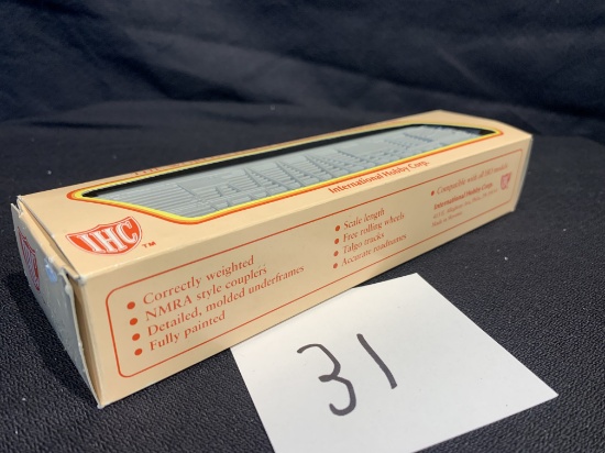 Ihc Ho Scale Box Car Cattle Car Nos