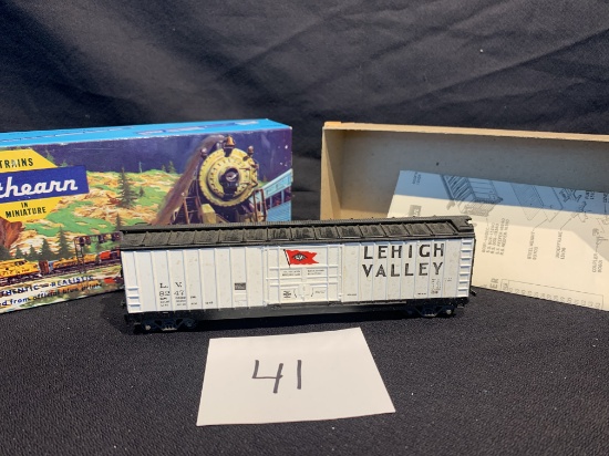 Lehigh Valley Athearn Vintage Ho Scale Model Train Box Car Nos