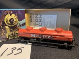 Vintage Mobilgas 3 Dome Tank Car Athearn Ho Scale Nos