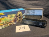 Athearn Ho Scale E. J. & E. Chicago Outer Belt Line Hopper Car In Original Box