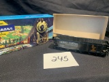 Athearn Ho Scale Illinois Central 40' Quad Hopper Car In Original Box